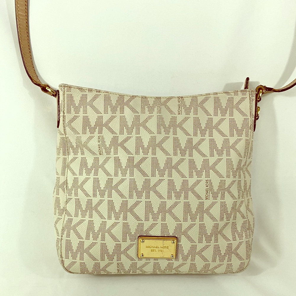 Michael Kors Vanilla Crossbody Purse